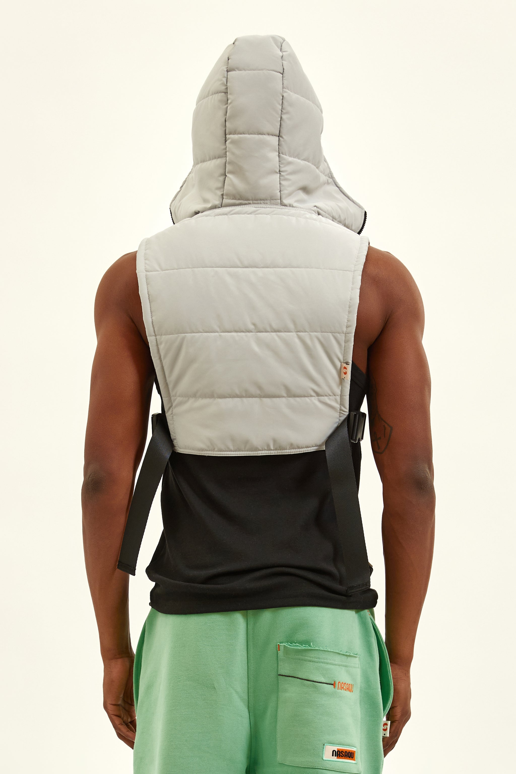 トップス COMMON/DIVISOR / NAMPULA/ HOOD VEST COMMON/DIVISOR / NAMPULA/ HOOD VEST